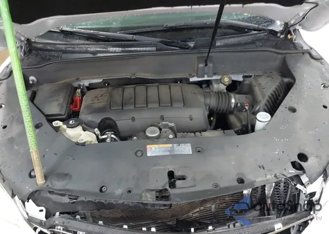 2017 Buick Enclave Premium z USA, uszkodzony, nr VIN 5GAKVCKDXHJ312426